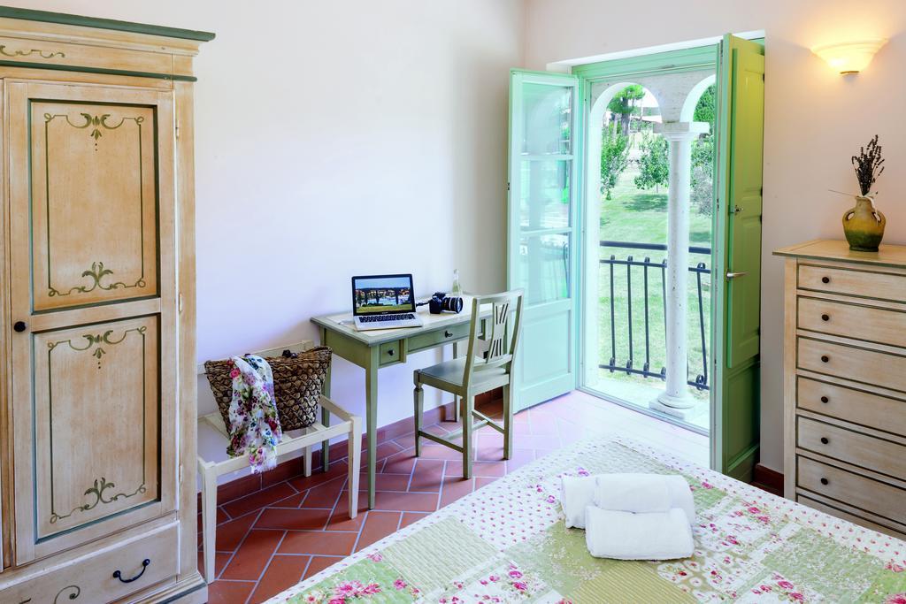 Pian Dei Mucini Resort Il Borgo Massa Marittima Rom bilde
