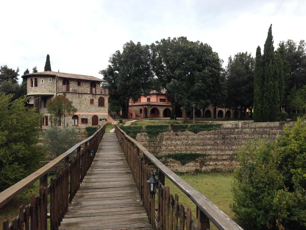 Pian Dei Mucini Resort Il Borgo Massa Marittima Eksteriør bilde