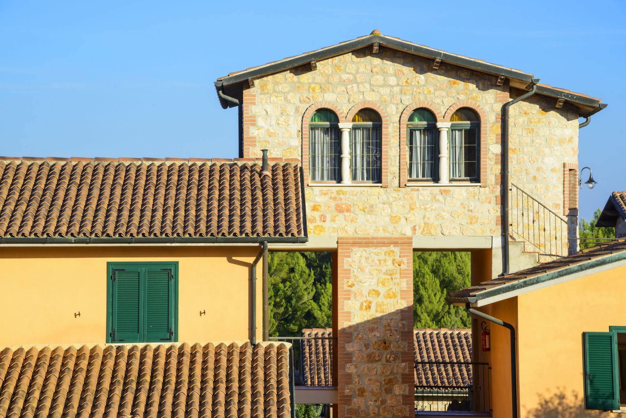 Pian Dei Mucini Resort Il Borgo Massa Marittima Eksteriør bilde