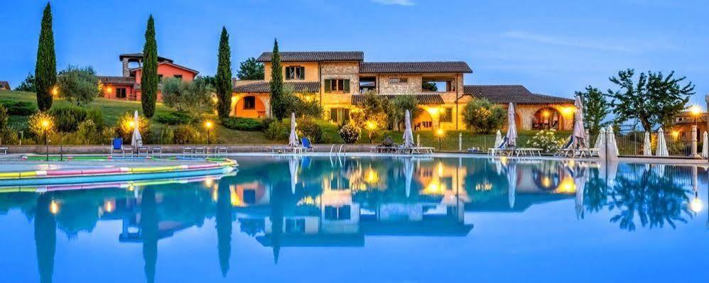 Pian Dei Mucini Resort Il Borgo Massa Marittima Eksteriør bilde
